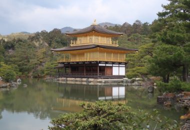 中学校修学旅行　金閣寺