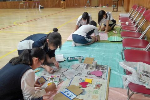 バドミントン部の活動 ～ 芙蓉祭での来場者との交流