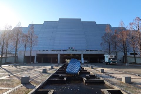 2月1日 第40回 全日本中学校スケート大会の開会式が、長野県長野市のエムウェーブにて行われました。