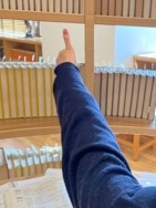 図書室に行き、集中して勉強している△さんにちょっかいを出して、「左手親指突き出して、OKサインして!」とお願いしてしまいました。最後の最後の最後まで頑張れ~。