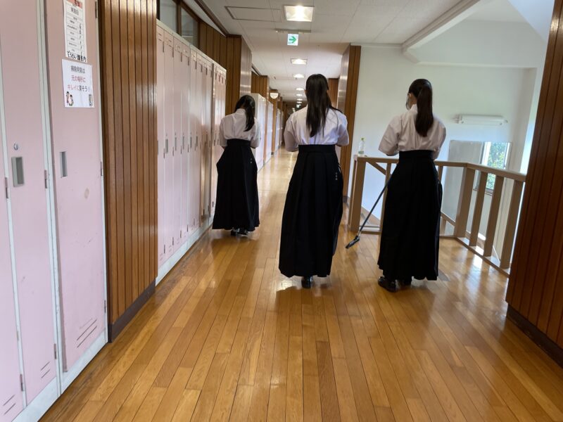 夏休み中、各部活動は普段の活動に加えオープンスクールでの受験生の「体験」の準備をしました。(本文とは関係ありません)